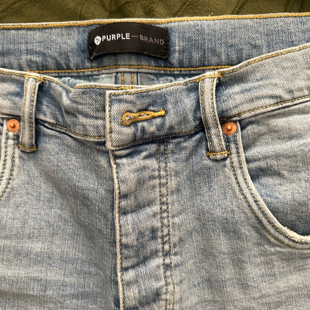 Vintage Light Blue Denim Jeans with Distressed Look
